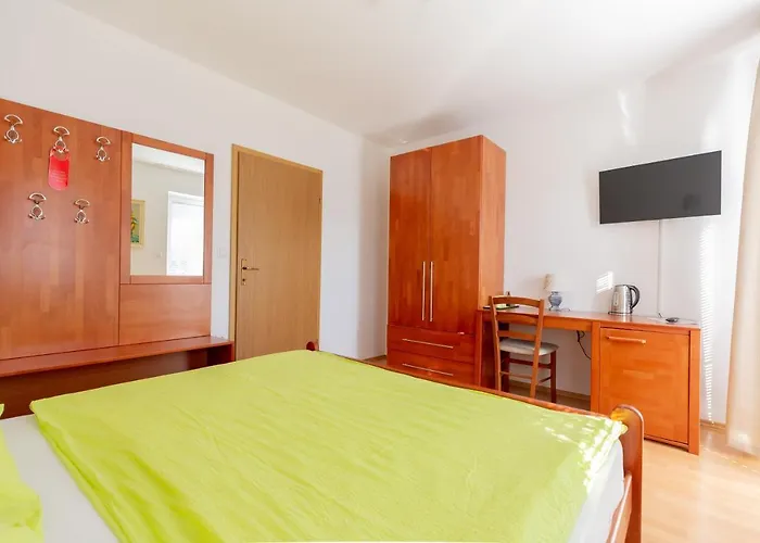 Nature Lukanc Ξενοδοχείο Μπλεντ